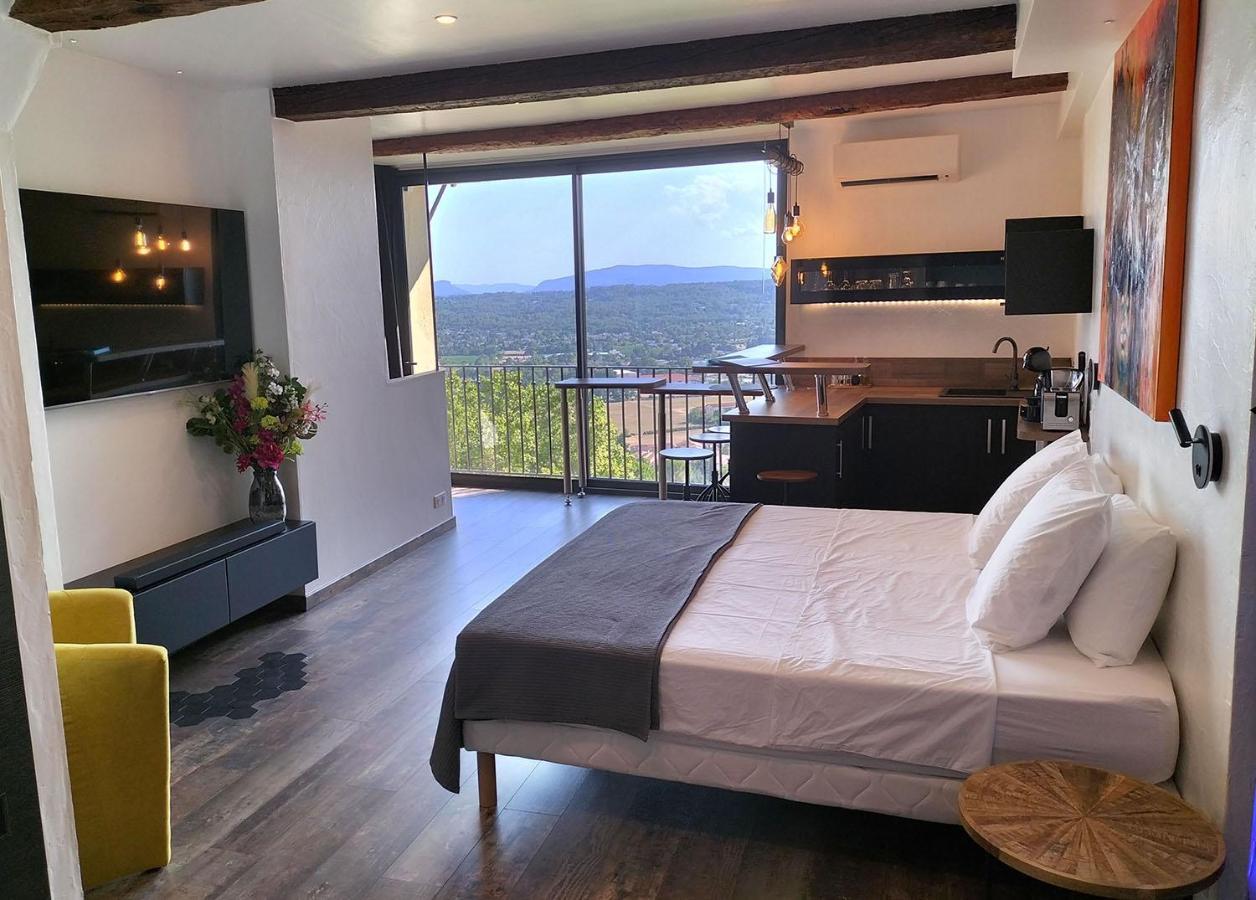 Bed and Breakfast L'essens Fayence Exterior foto